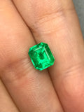 High-quality 1.87ct Natural Colombian Vivid Green Emerald