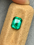 High-quality 2.77ct Natural Zambia Emerald