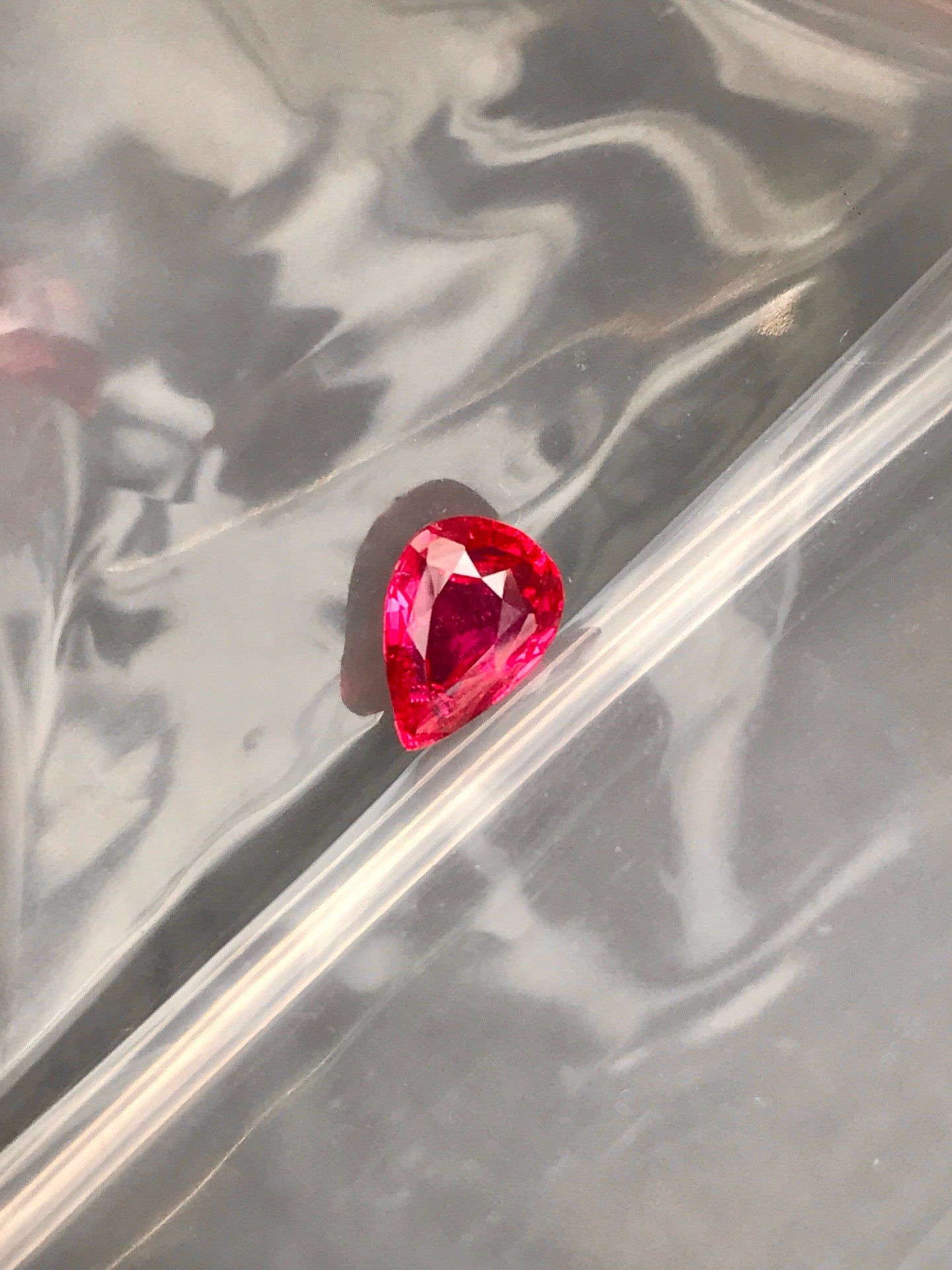 High-quality 1.04ct Pear Shape No Heated Mozambique Pigeon Blood Ruby